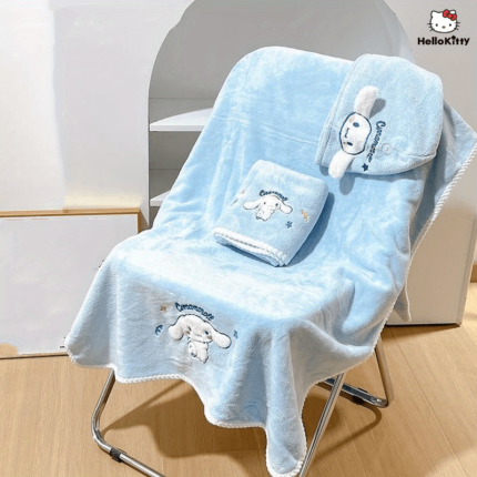 Conjunto de 3 Toalhas de Banho Sanrio Cinnamoroll Plush - Estilo Contemporâneo, Supermacias, Secagem Rápida, Laváveis ​​à Máquina, Formato Oblongo, 85% Poliéster, 15% Nylon.