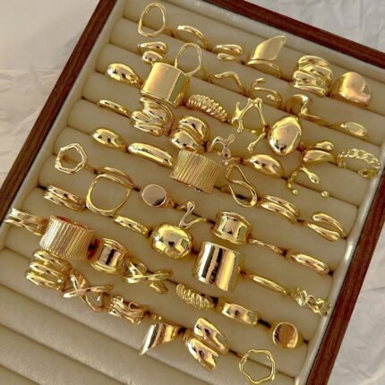 Conjunto de 24 Anéis Empilháveis ​​aleatórios - Design Irregular Torcido Exclusivo, Estilos Versáteis (os Estilos e Tamanhos Podem Variar, Sem Caixa).