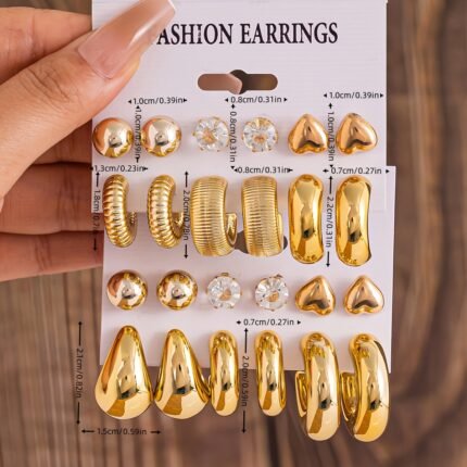 Conjunto de 12 a 24 Peças de Brincos Novos de Pérolas Artificiais Em Formato de Coração Com Cristais, Em Resina Banhada a Ouro, Com Design Em Formato de C.