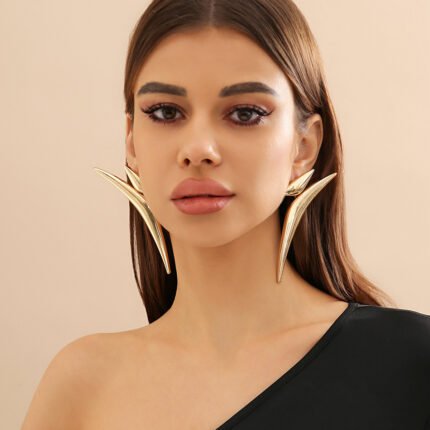 Brincos Triangulares Geométricos Elegantes, Hastes de Aço Inoxidável, Design Arrojado para Uso Diário e Festas, Brincos para o Dia a Dia | Brincos Minimalistas | Brincos Elegantes.