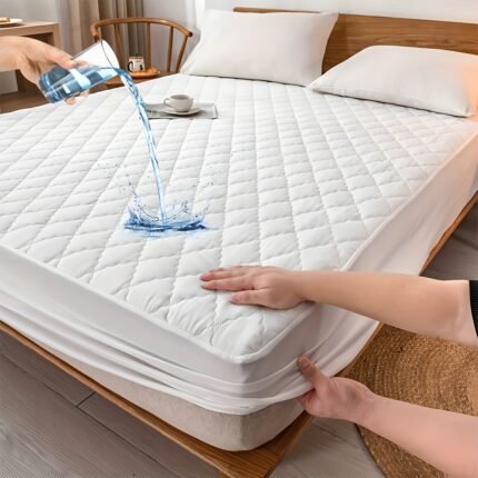 Lençol de Baixo Impermeável Com Elástico, Protetor de Colchão, Roupa de Cama Macia e Confortável para Quarto, Cor Sólida, Lençol de Baixo Com Estampa de Losangos Em Relevo, para Camas de Solteiro / Casal / Completo.