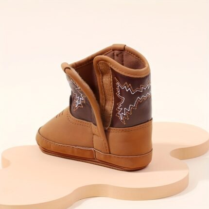 Botas Infantis Adoráveis ​​com Inspiração Vintage para Meninos - Sola Macia e Antiderrapante para os Primeiros Passos | Designs Com Desenhos e Cores Sólidas | Perfeitas para Passeios de Primavera / Outono, Botas Infantis para Meninos.