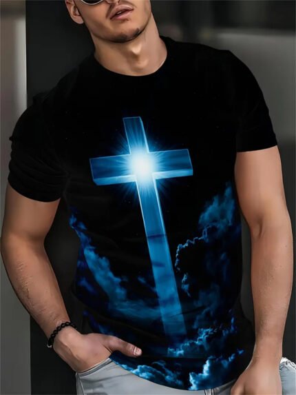 Camiseta Plus Size Masculina Com Estampa de Cruz Em 3D - Estilo Hip Hop Religioso, Manga Curta e Modelagem Solta, Tecido de Poliéster Brilhante, Camiseta Casual de Gola Redonda Com Estampa de Jesus Cristo.