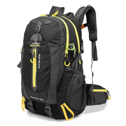 Mochila de Camping 40L Impermeável TOMSHOO – Leve, Resistente e Ideal para Trilhas, Viagens e Aventuras